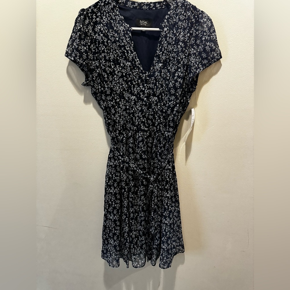 NWT MSK navy blue floral chiffon midi dress size 12P tie belt waist